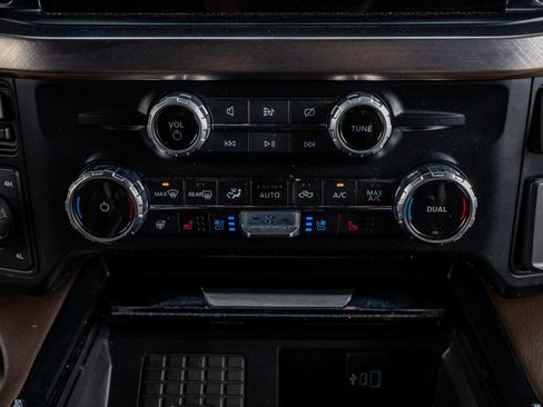 Used 2023 Ford F250 King Ranch w/ Chrome Package image 27