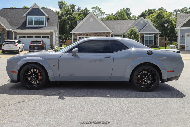 Used 2021 Dodge Challenger R/T Scat Pack RWD image 2