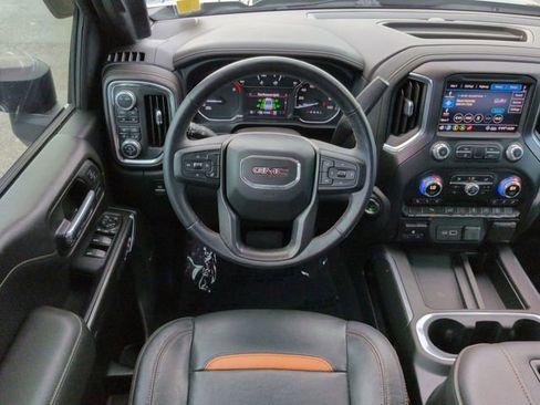 Used 2020 GMC Sierra 2500 AT4 w/ AT4 Premium Package AWD/4WD image 16