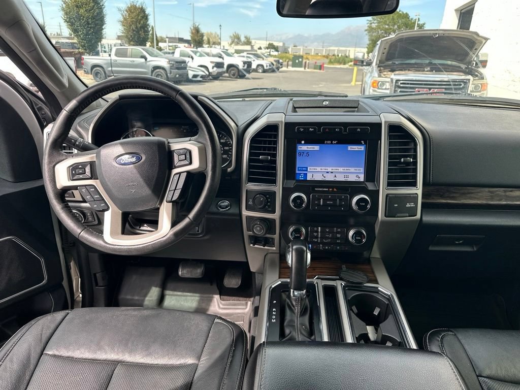 Used 2019 Ford F150 Lariat w/ Equipment Group 502A Luxury AWD/4WD image 10