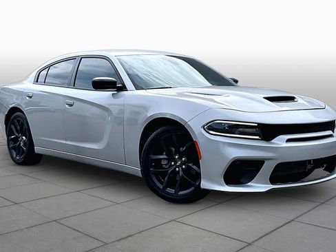 Used 2023 Dodge Charger SXT w/ Blacktop Package RWD image 3