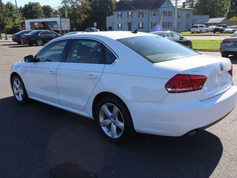 Used 2013 Volkswagen Passat TDI SE image 7