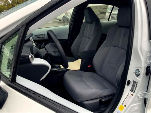 New 2026 Toyota Corolla SE image 9