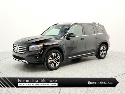 Used 2024 Mercedes-Benz GLB 250 image 1