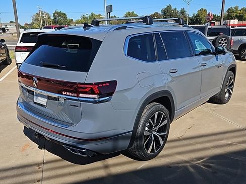 New 2026 Volkswagen Atlas SEL Premium R-Line AWD/4WD image 5