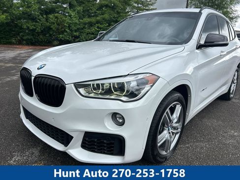 Used 2017 BMW X1 sDrive28i FWD image 1