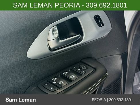 New 2026 Chrysler Pacifica Limited w/ S Appearance Package image 18