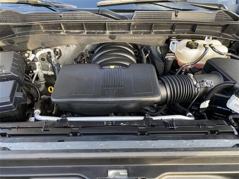 Used 2025 GMC Sierra 1500 SLT image 29