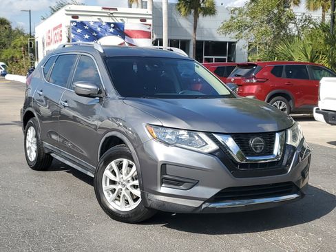 Used 2019 Nissan Rogue SV image 31