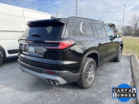 Used 2025 GMC Acadia Elevation image 6