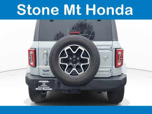 Used 2023 Ford Bronco Outer Banks image 5