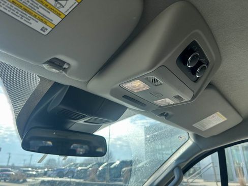 Certified 2024 Ford Transit 350 XLT image 20