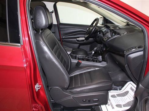 Used 2017 Ford Escape Titanium AWD/4WD image 28