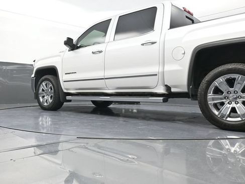 Used 2018 GMC Sierra 1500 SLT AWD/4WD image 35