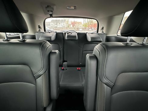 New 2026 Nissan Pathfinder SL w/ SL Premium Package AWD/4WD image 28