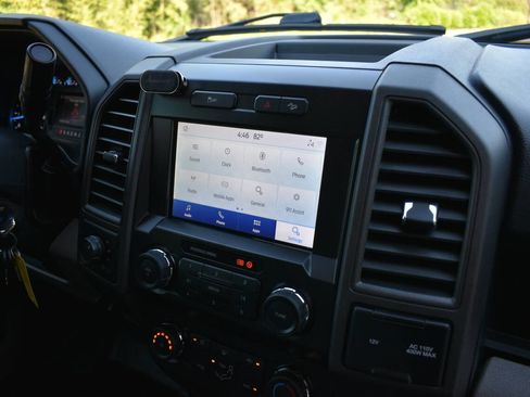 Used 2022 Ford F250 XL w/ STX Appearance Package AWD/4WD image 23