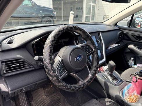 Used 2025 Subaru Outback w/ Popular Package #1A AWD/4WD image 8