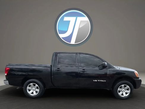 Used 2008 Nissan Titan LE AWD/4WD image 5