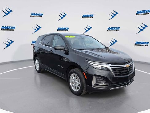 Used 2024 Chevrolet Equinox LT image 2
