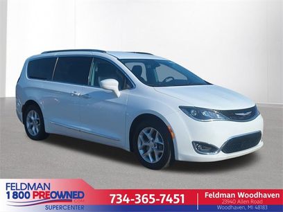Used 2020 Chrysler Pacifica Touring-L Plus w/ Tire & Wheel Group