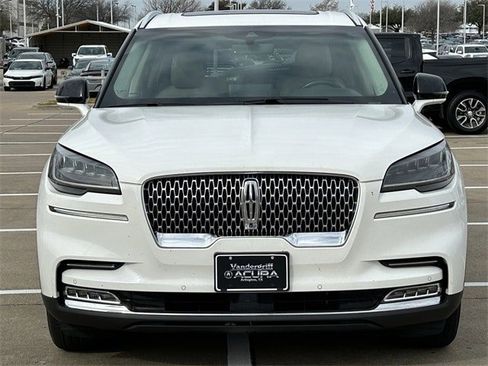 Used 2021 Lincoln Aviator Reserve w/ Elements Package Plus image 7