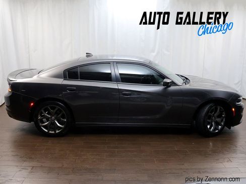 Used 2016 Dodge Charger SXT w/ Rallye Group RWD image 6