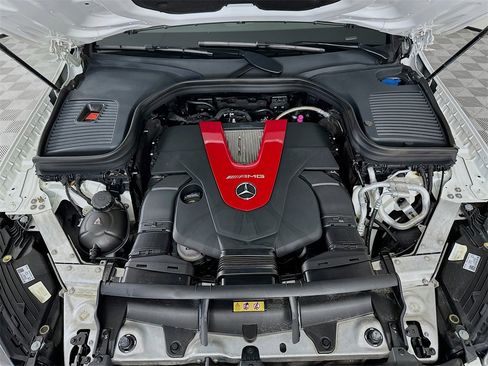 Certified 2022 Mercedes-Benz GLC 43 AMG 4MATIC image 30