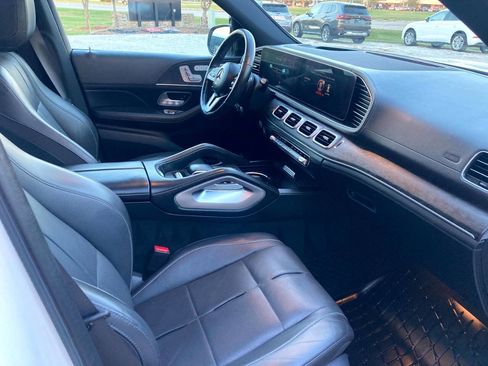 Used 2020 Mercedes-Benz GLS 580 4MATIC image 19
