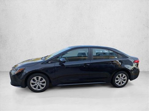 Used 2024 Toyota Corolla LE FWD image 8