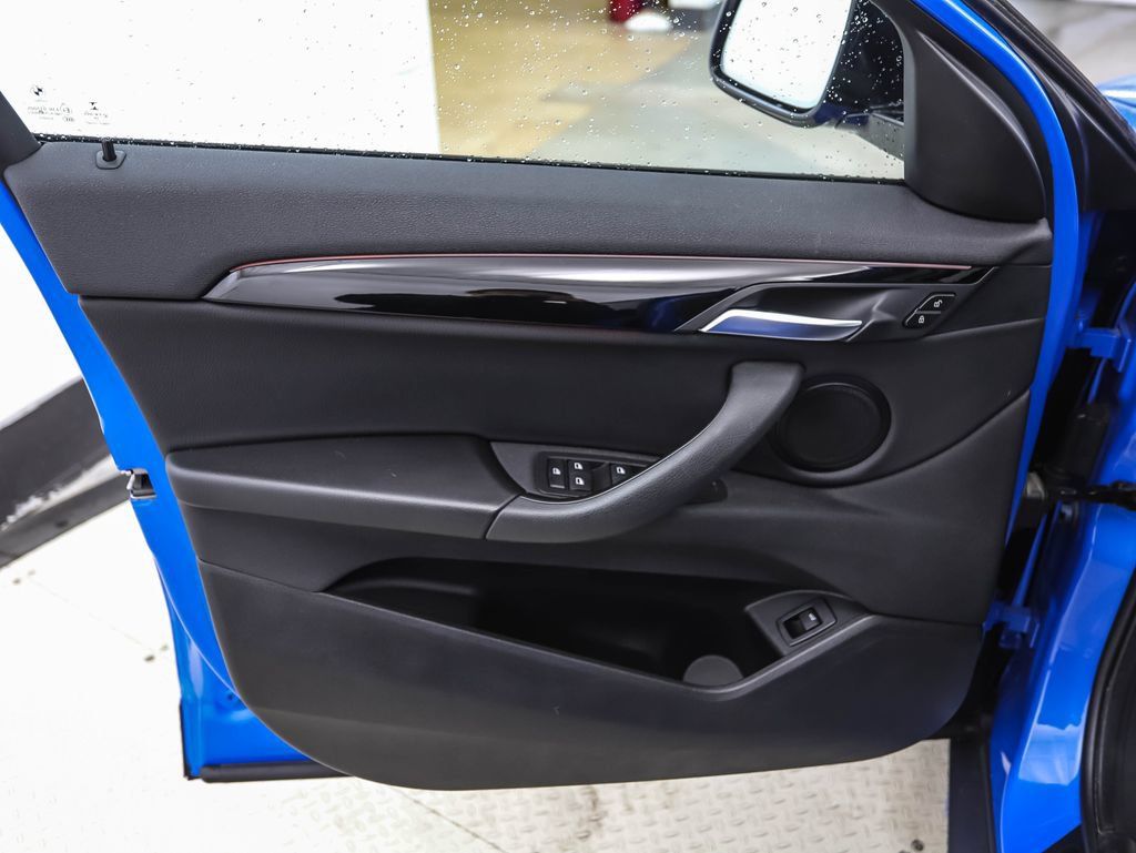Used 2019 BMW X2 xDrive28i w/ M Sport X Package AWD/4WD image 8