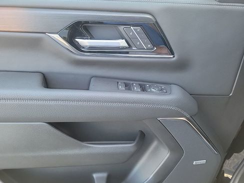 New 2026 GMC Yukon XL Denali w/ Sun & Power Step Package image 16