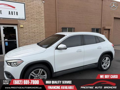 Used 2021 Mercedes-Benz GLA 250 image 2