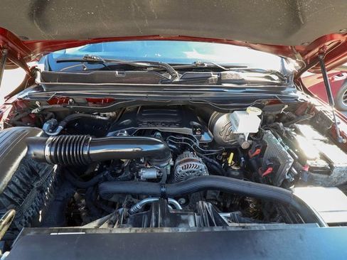 Used 2019 RAM 1500 Laramie image 30