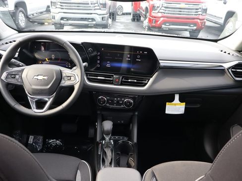 New 2026 Chevrolet TrailBlazer LT w/ Convenience Package AWD/4WD image 20