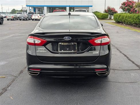 Used 2016 Ford Fusion Titanium image 4