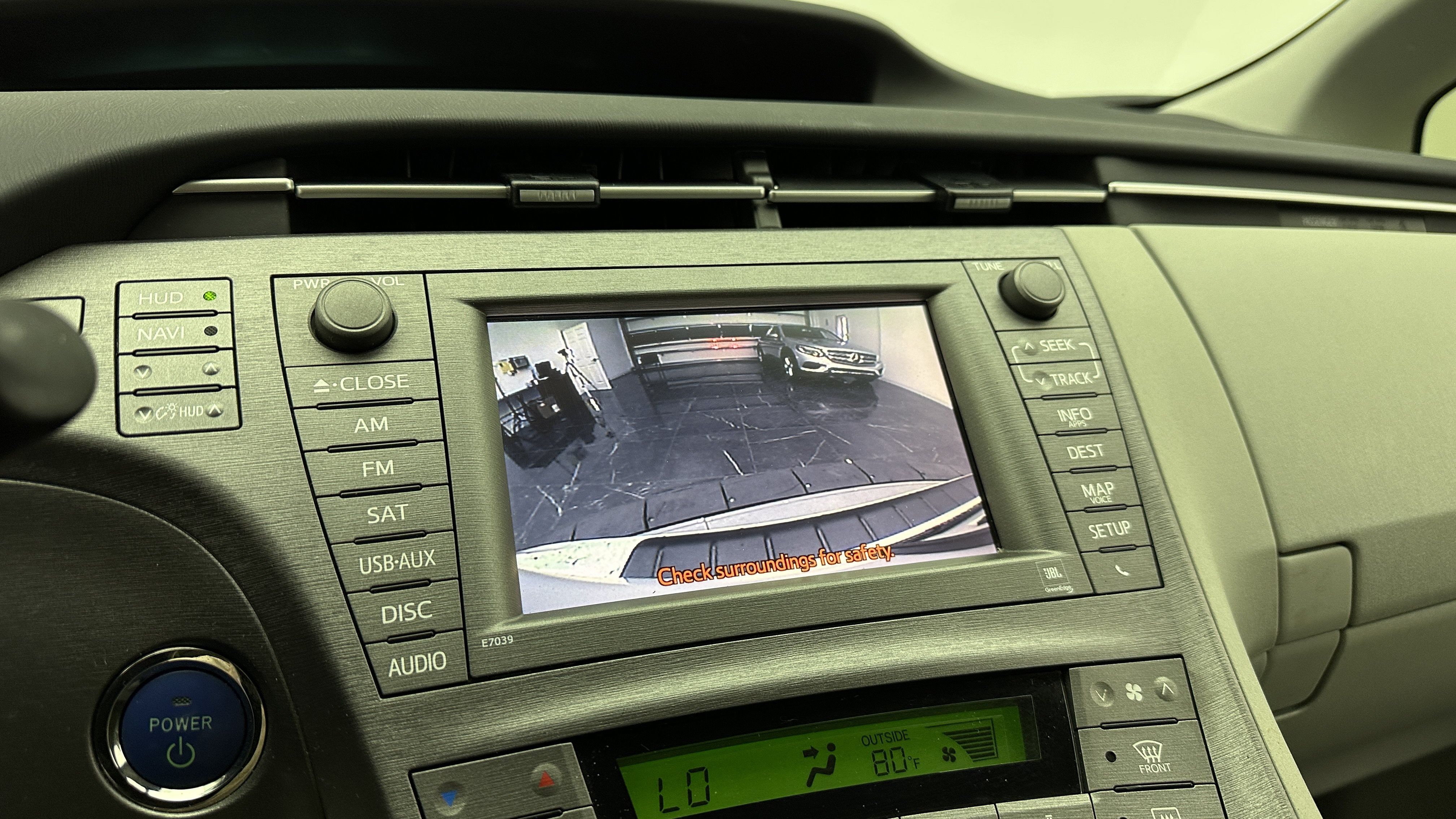 Used 2015 Toyota Prius Five w/ Advanced Technology Package FWD image 22