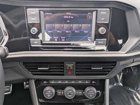 Used 2019 Volkswagen Jetta GLI FWD image 14