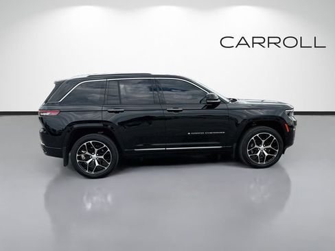 Used 2023 Jeep Grand Cherokee Summit AWD/4WD image 2