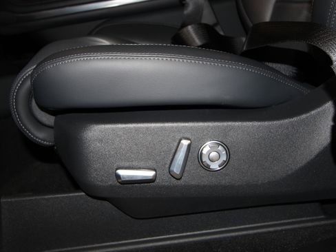New 2026 Lincoln Navigator Reserve AWD/4WD image 7