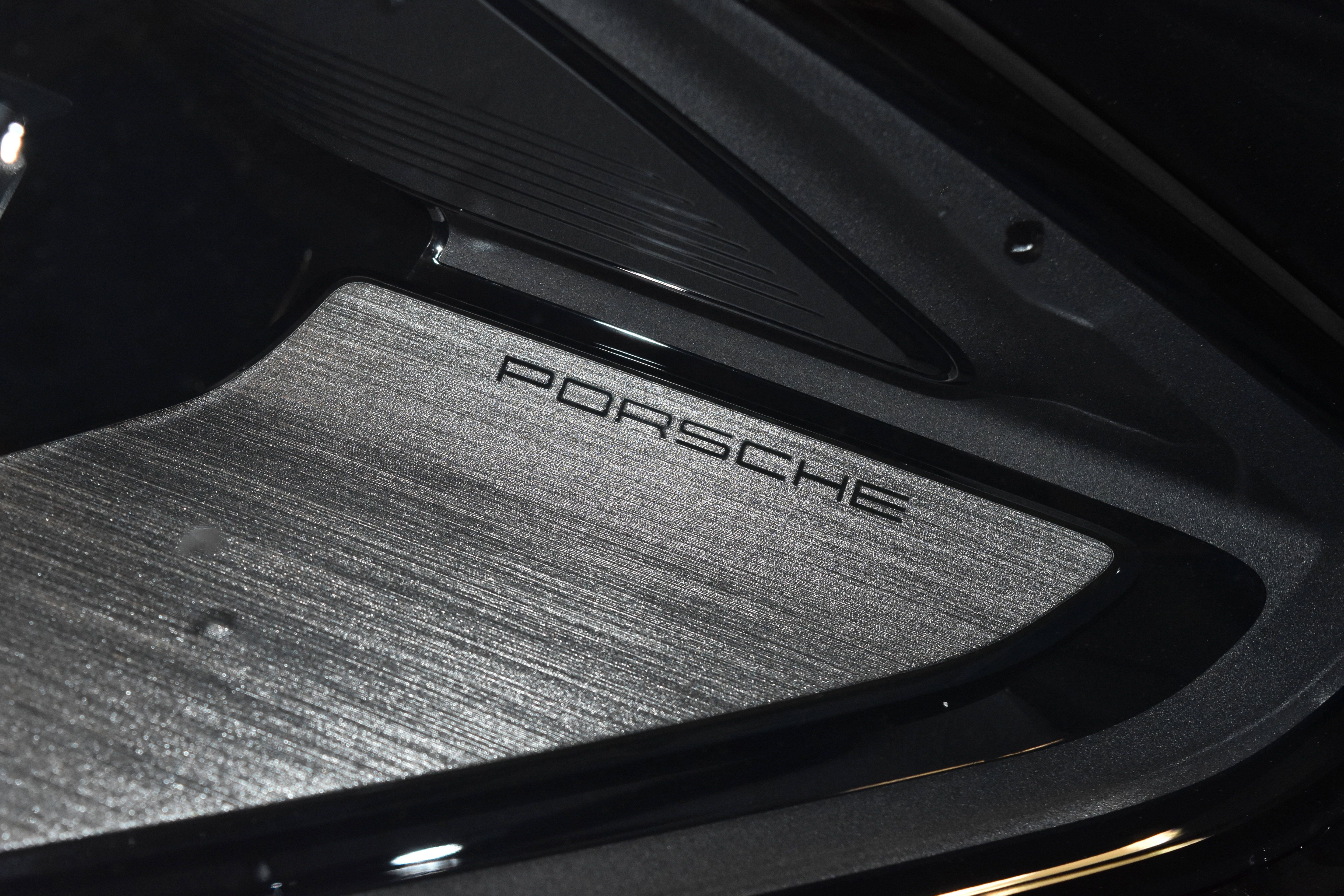 Used 2026 Porsche Cayenne AWD/4WD image 28
