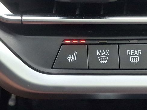 Certified 2024 BMW X3 xDrive30i w/ Premium Package image 25