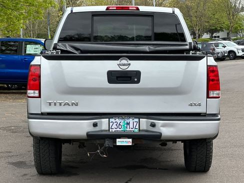 Used 2014 Nissan Titan S AWD/4WD image 7