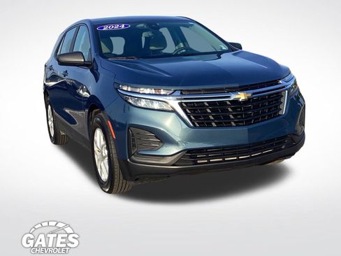 Used 2024 Chevrolet Equinox LS FWD image 1