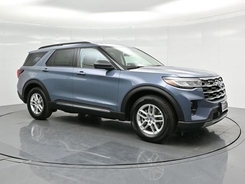 Used 2025 Ford Explorer Active image 62