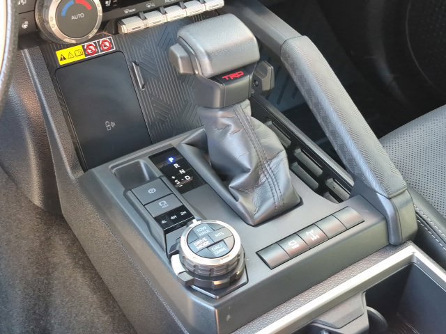 Used 2026 Toyota 4Runner TRD Off-Road Premium AWD/4WD image 12