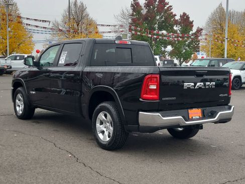 Used 2025 RAM 1500 Big Horn image 12