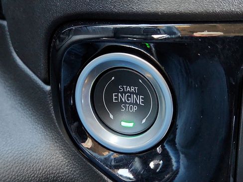 Used 2025 GMC Sierra 2500 SLT w/ Texas SLT Premium Package image 20