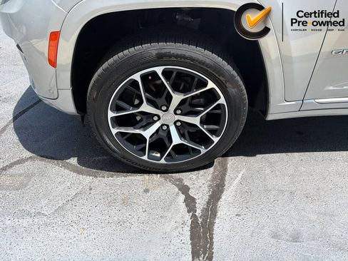 Certified 2023 Jeep Grand Cherokee Summit AWD/4WD image 19