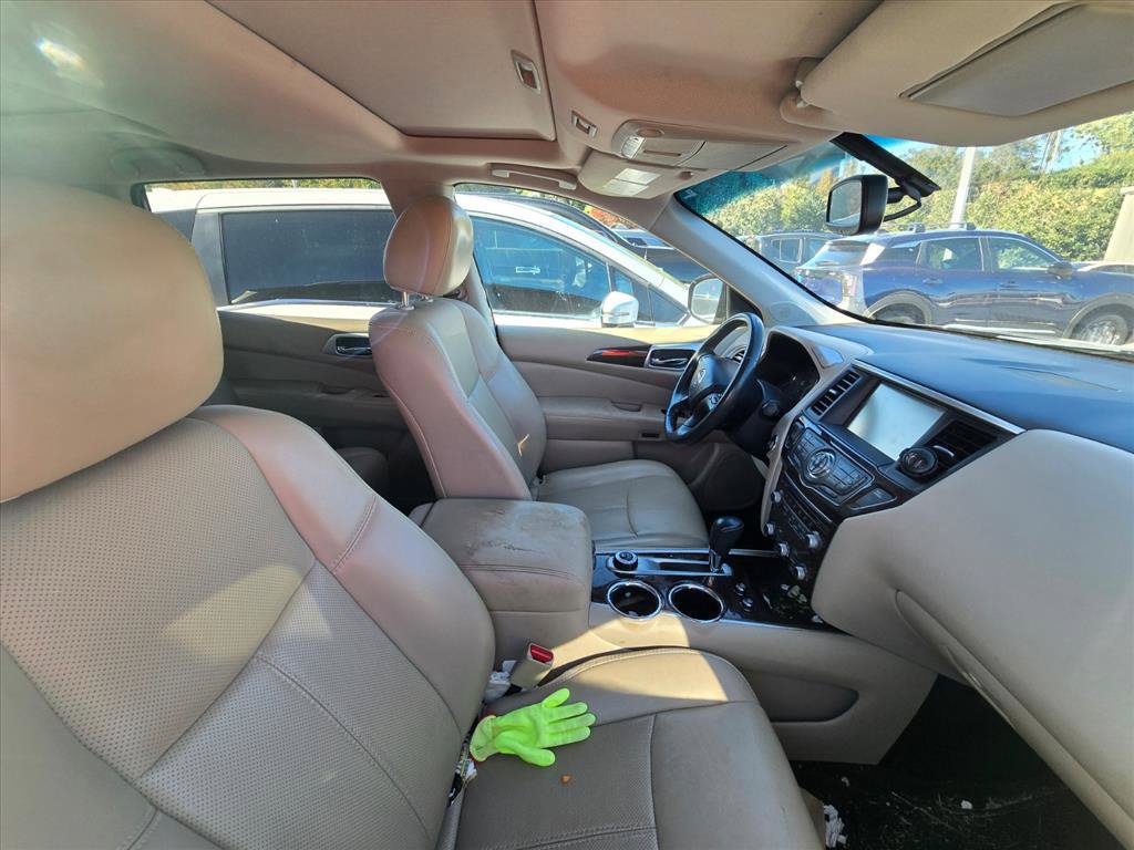 Used 2016 Nissan Pathfinder Platinum AWD/4WD image 7