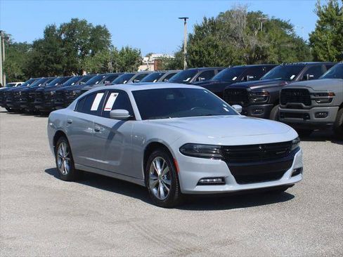 Certified 2022 Dodge Charger SXT w/ Driver Convenience Group AWD/4WD image 2